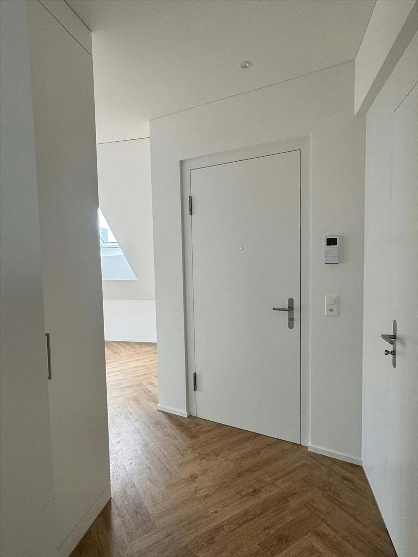 Sentiment exclusif de terrasse sur le toit dans un emplacement central à Oerlikon - Photo 4 sur 13