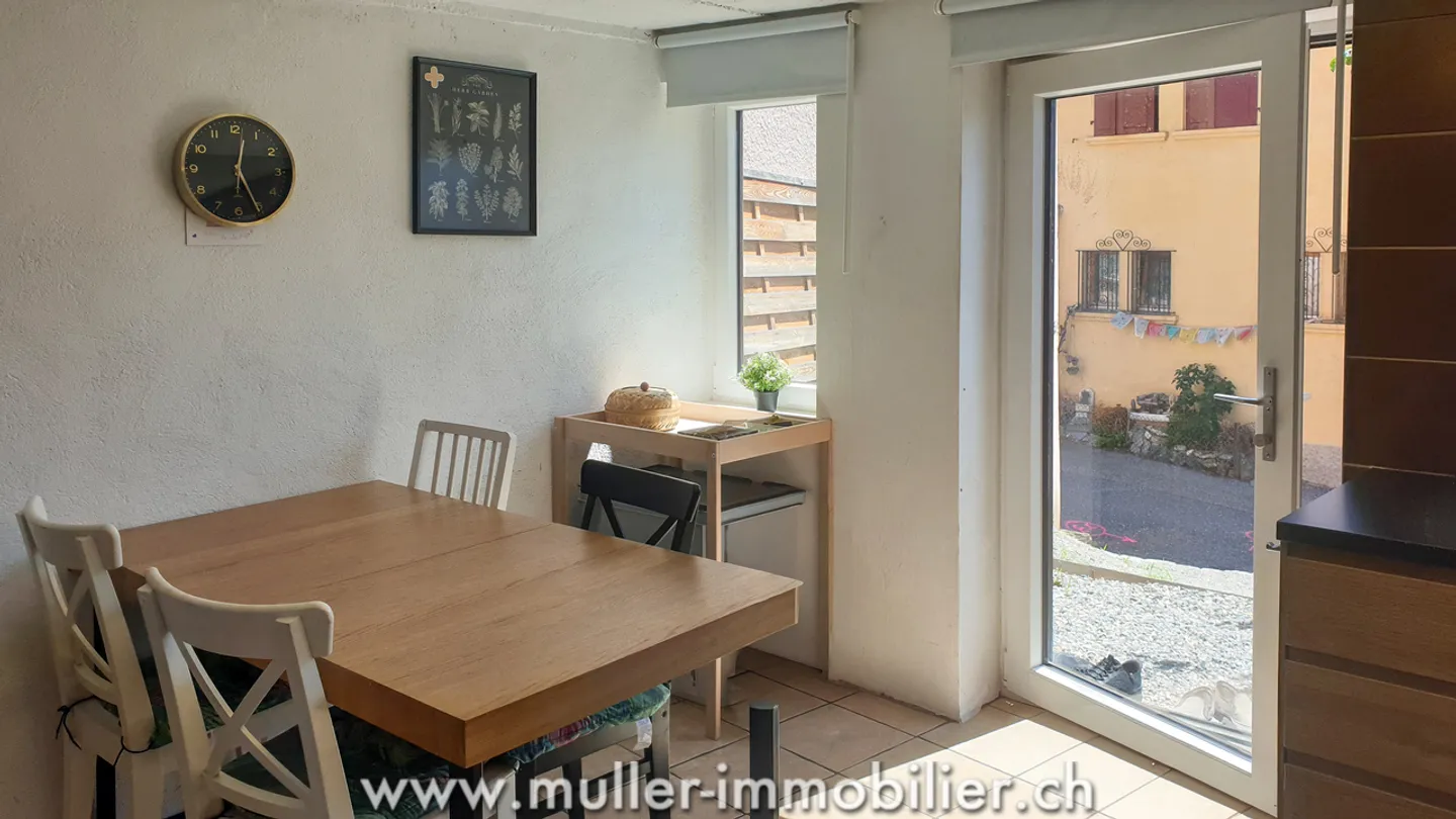 Pretty Village House in Daillon - Photo 6 of 14