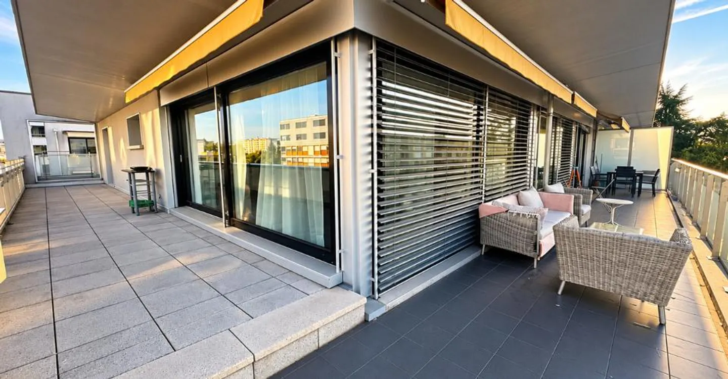 Appartamento attico di 6 stanze - Foto 1 di 8