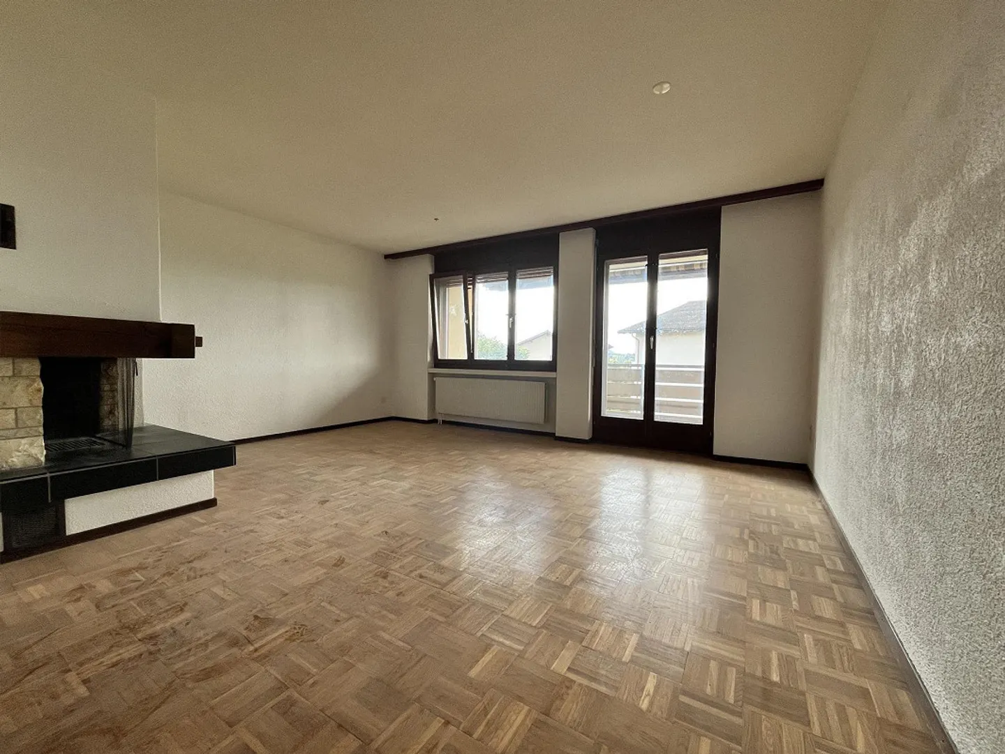 Prima locazione dopo ristrutturazione totale - appartamento di 4,5 stanze modernizzato - Foto 3 di 7