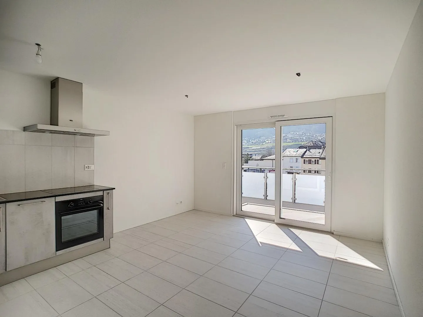 1.5 Room Apartment - Photo 2 of 7