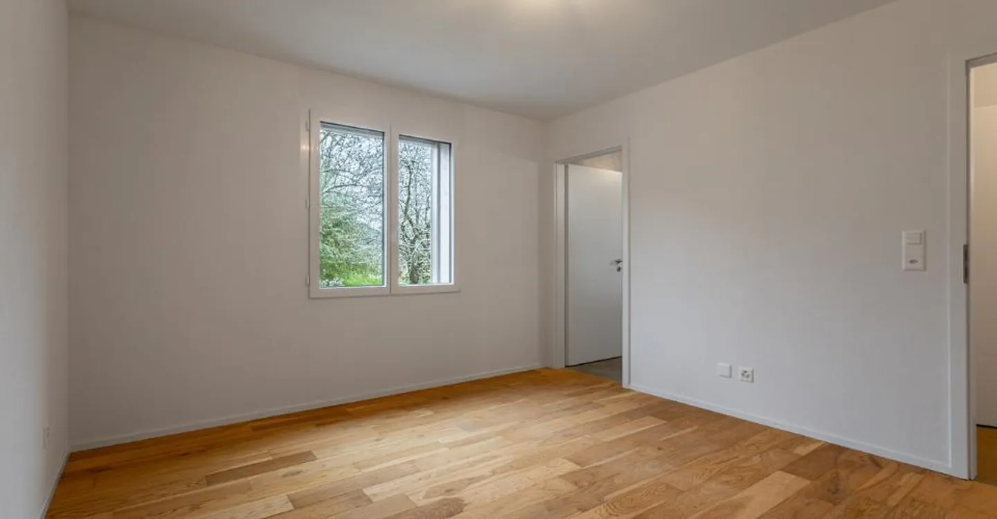 Appartamento nuovo di 3,5 locali al piano terra con terrazza e giardino in vendita a St-Aubin - Foto 2 di 6