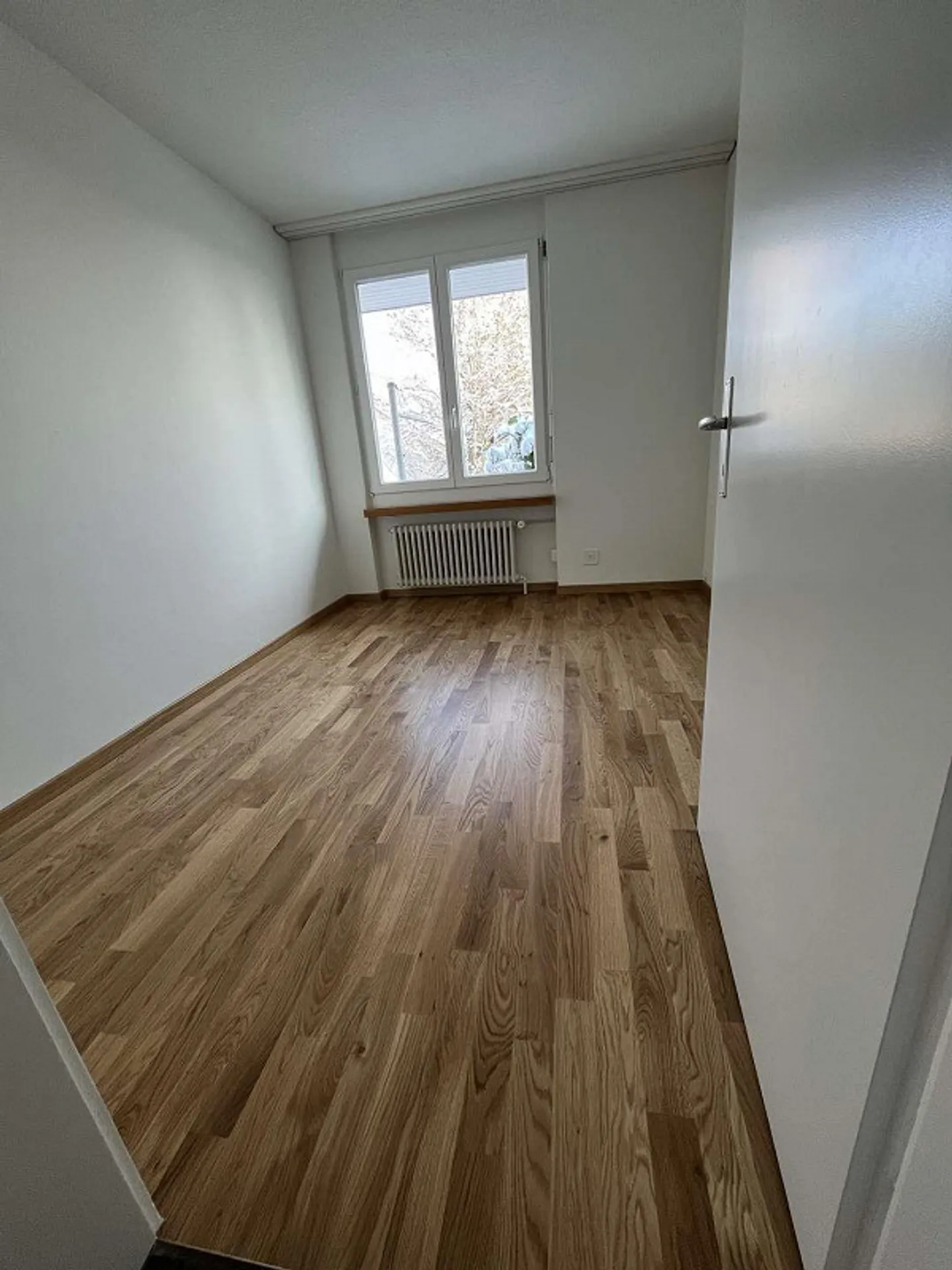 Casa unifamiliare di 6,5 stanze con appartamento separato e circa 800 m² di spazio esterno - Foto 11 di 22