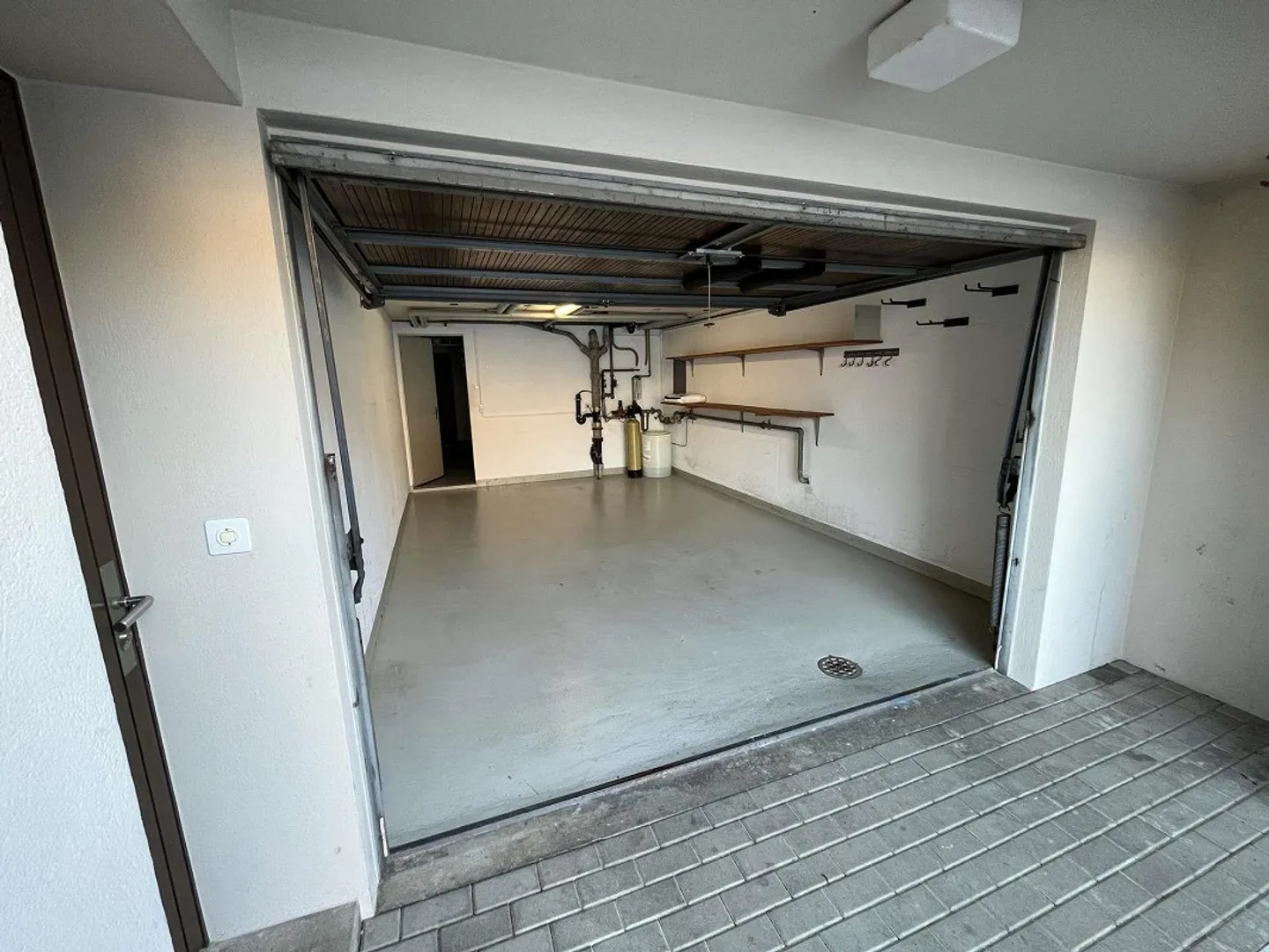 Casa unifamiliare di 6,5 stanze con appartamento separato e circa 800 m² di spazio esterno - Foto 21 di 22