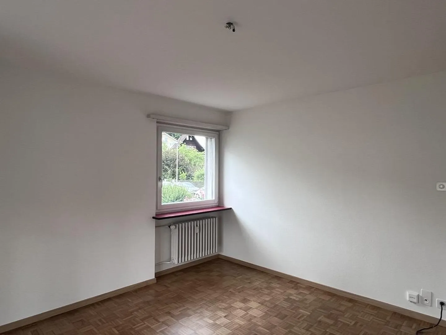 Appartement 4 pièces dans un emplacement calme - Photo 5 sur 7