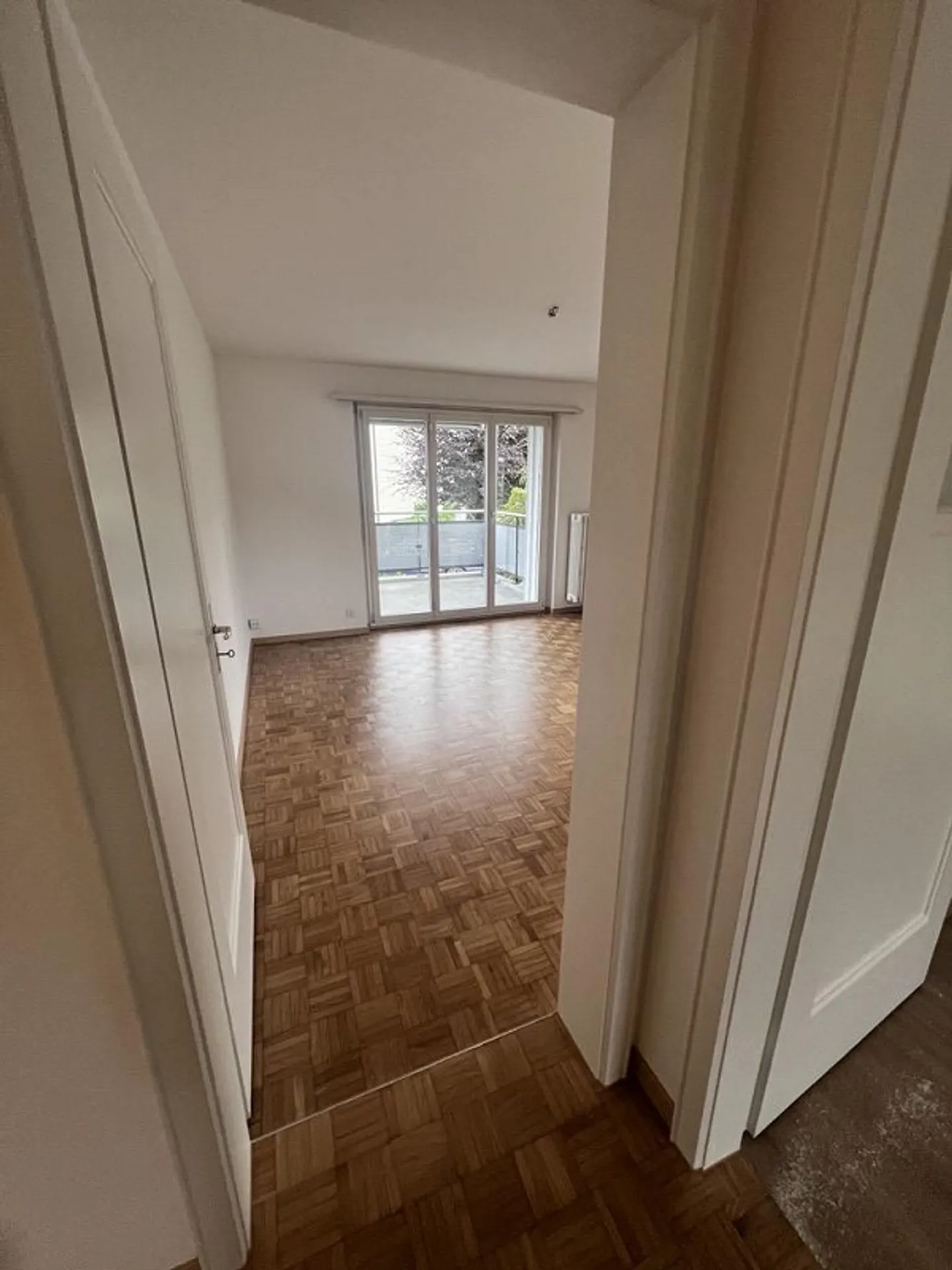 Appartement 4 pièces dans un emplacement calme - Photo 6 sur 7