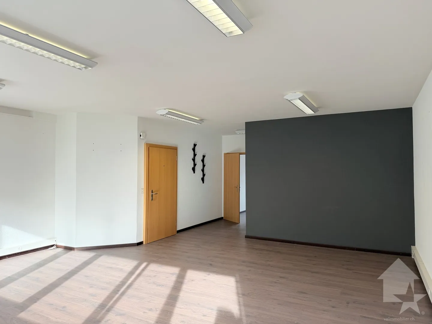 Vendita di spazio commerciale a Sion - Foto 1 di 16