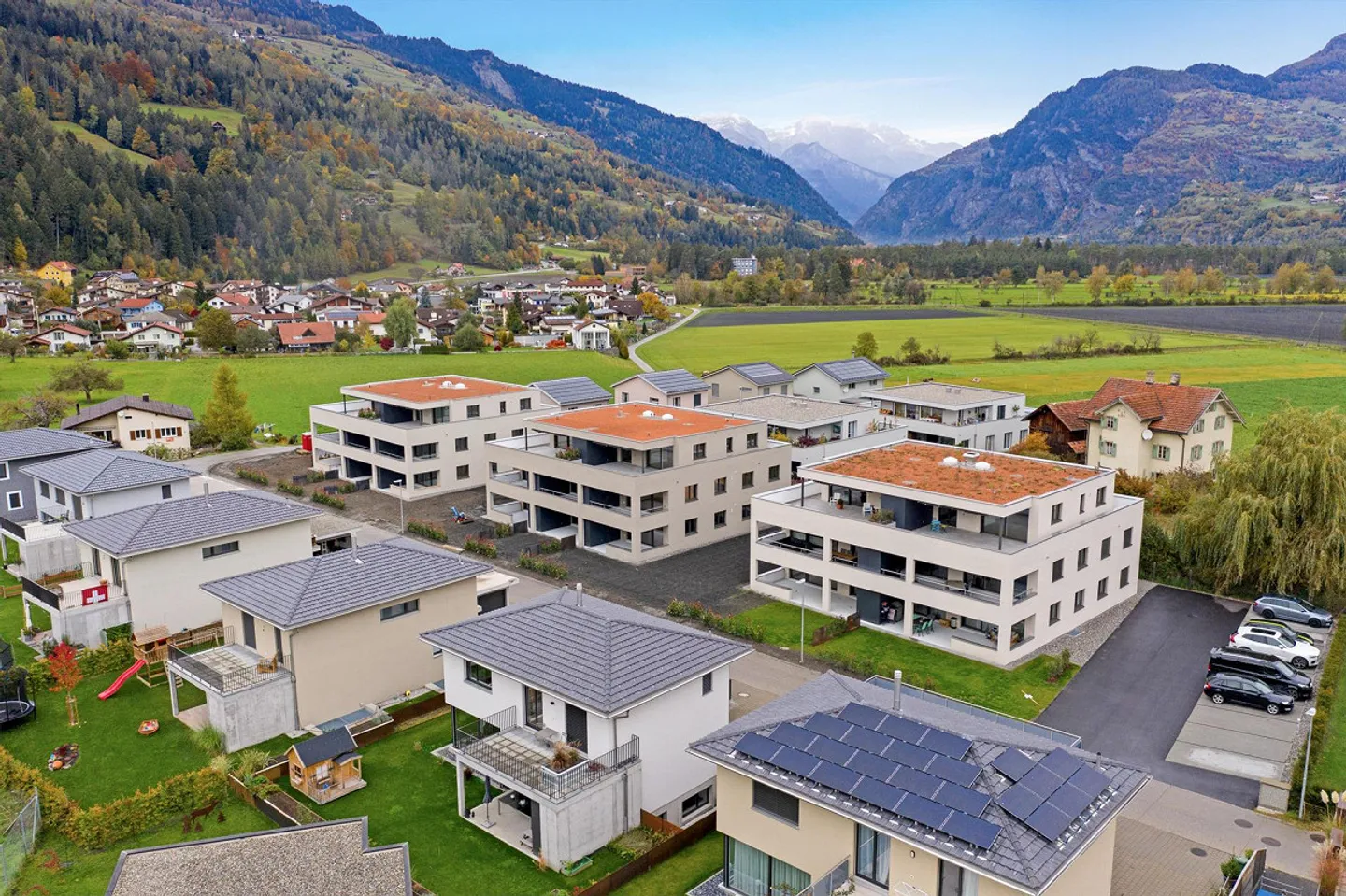 Praktischer Einstellplatz in Cazis - Foto 1 von 2