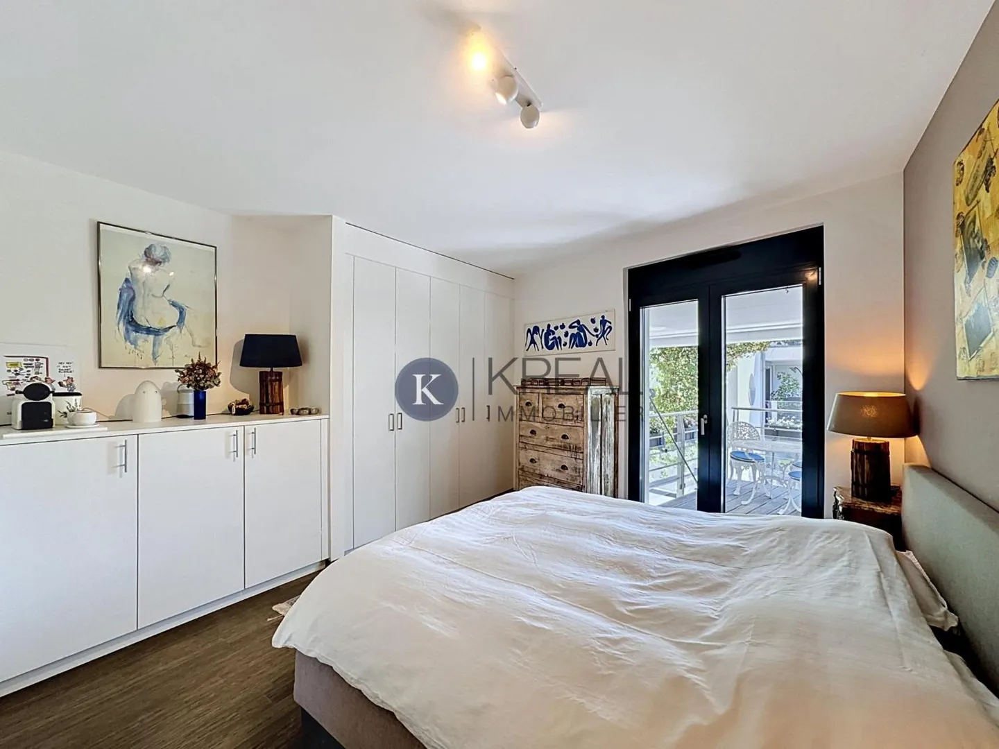 Appartamento elegante in una casa trifamiliare con dotazioni di alta qualità - Foto 4 di 13