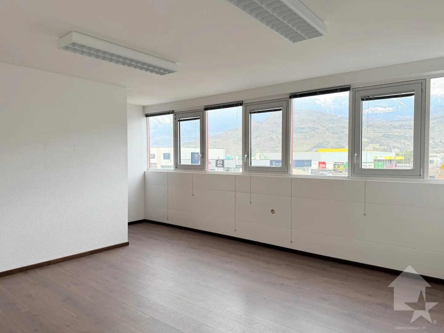 Vendita di spazio commerciale a Sion - Foto 12 di 16