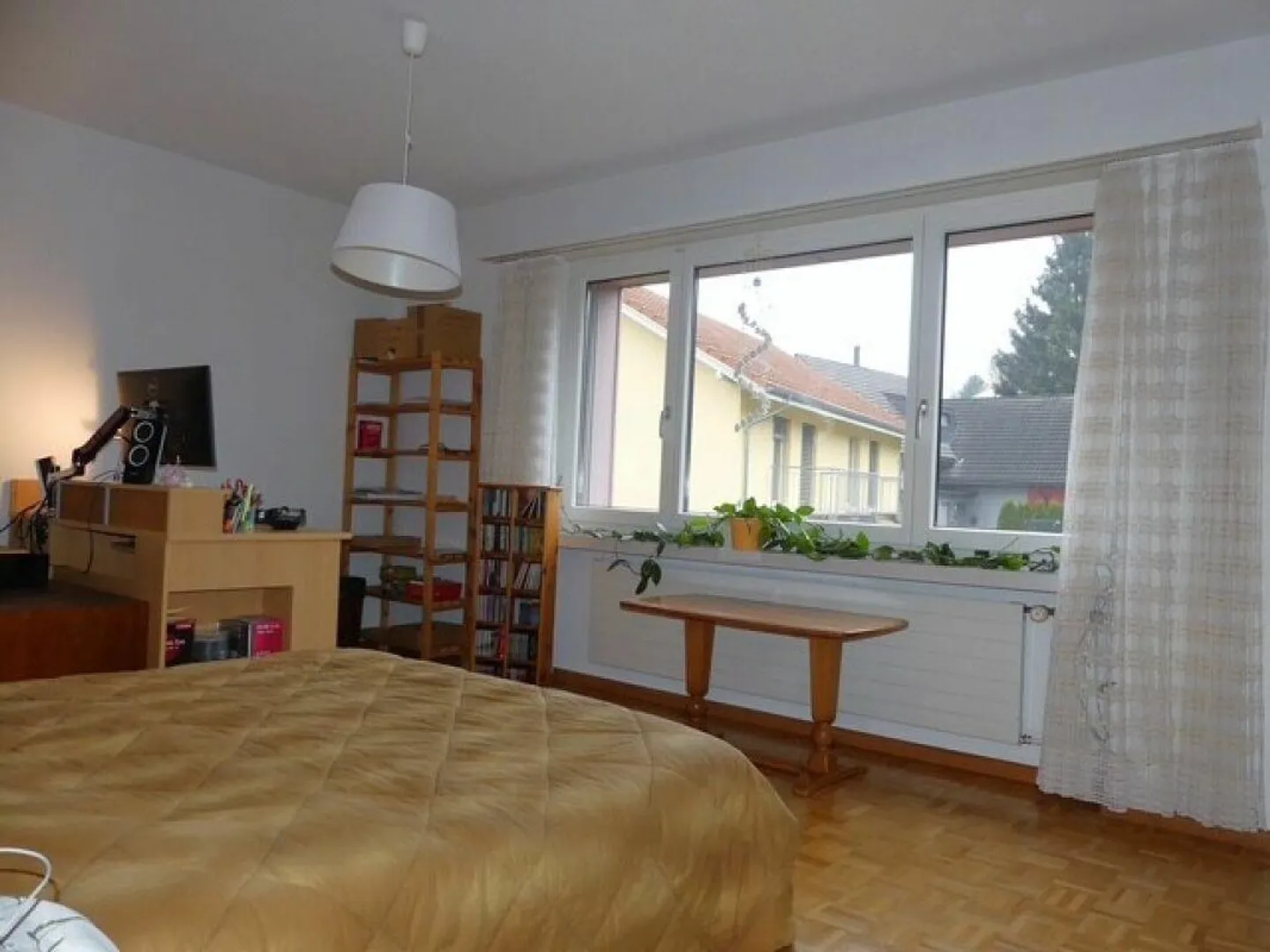 Vivere tranquillo nel centro del villaggio - Foto 5 di 8