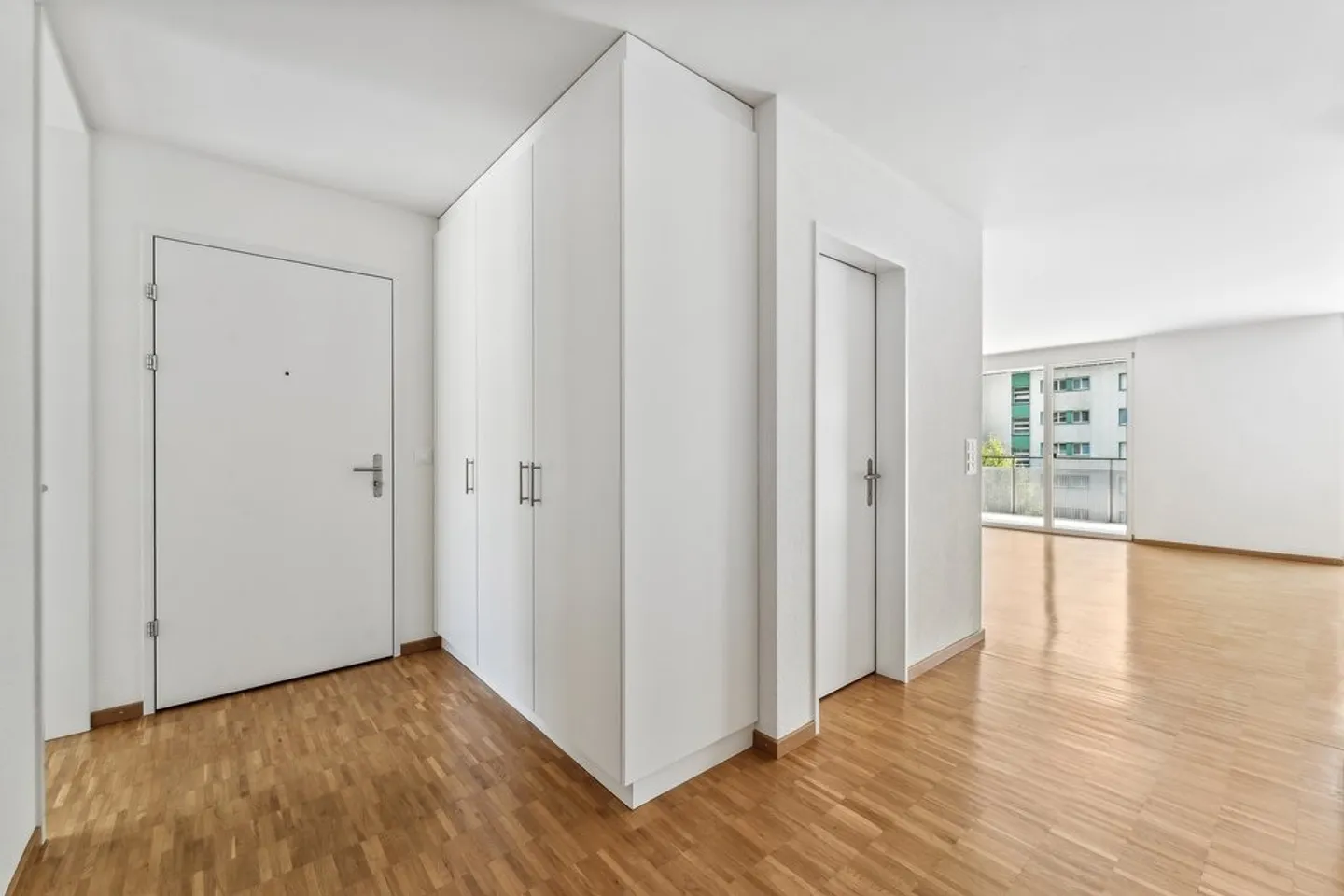 Incantevole appartamento di 4,5 stanze in affitto ad Altdorf! - Foto 2 di 9
