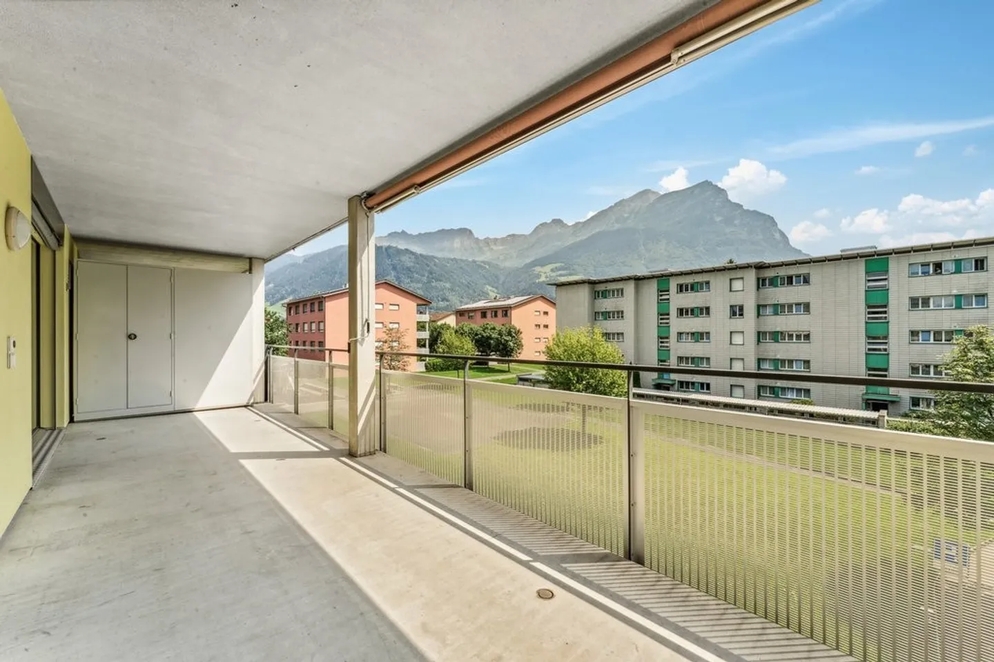Incantevole appartamento di 4,5 stanze in affitto ad Altdorf! - Foto 5 di 9