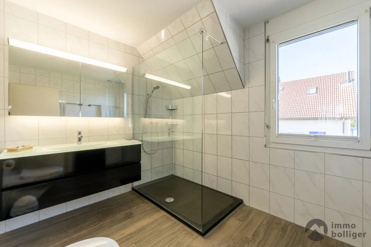 Bureau à domicile avec vue dans le quartier populaire de Hölzli - Photo 7 sur 13