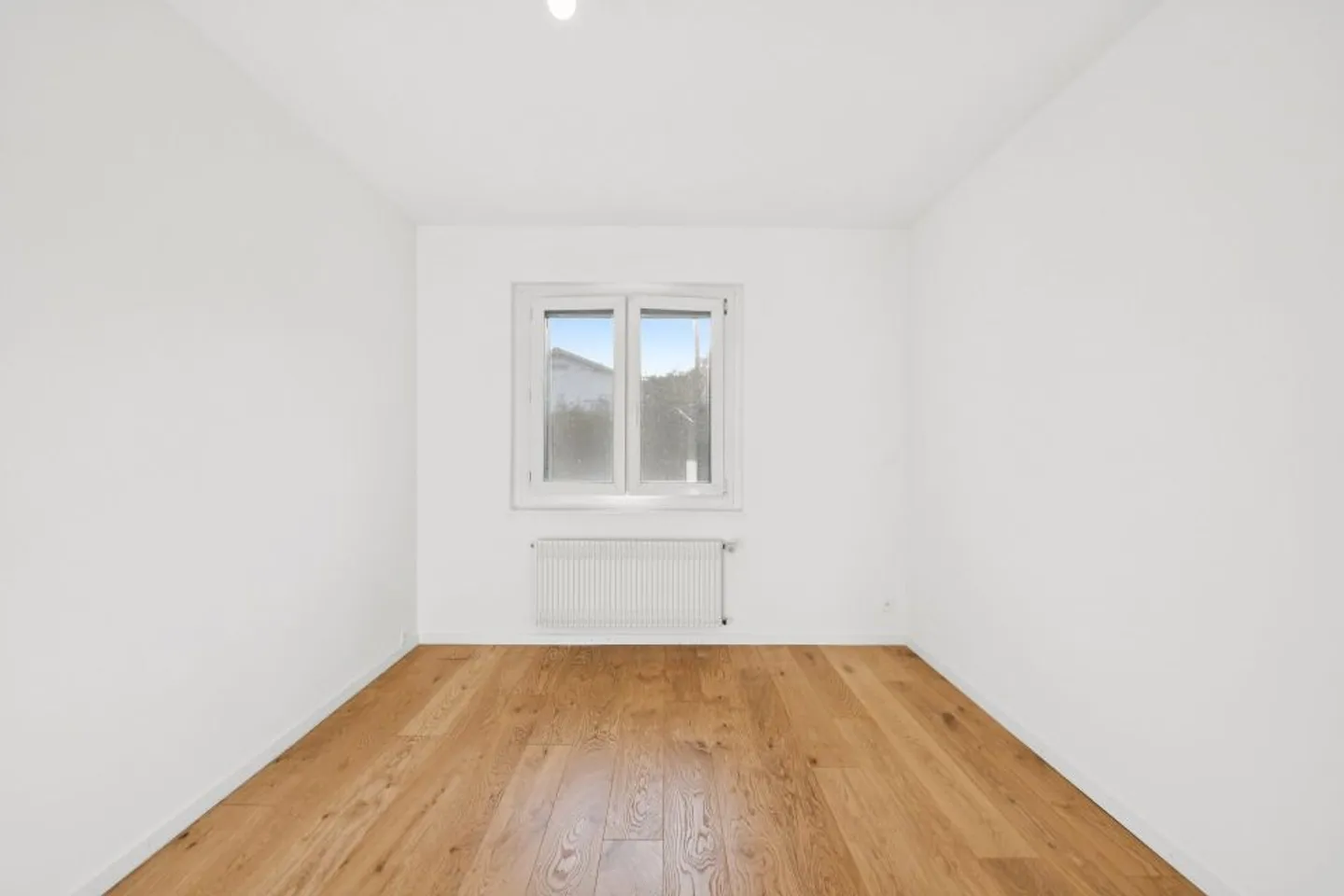 SUPERB SINGLE-FAMILY HOUSE RENOVATED IN VILLA DISTRICT - Photo 11 of 13