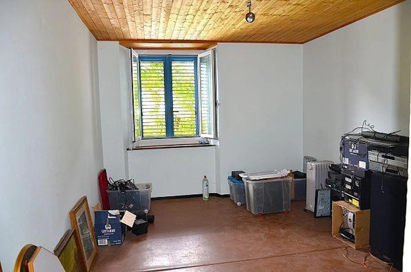 Appartamento di 3 1/2 locali al piano terra con giardino, soleggiato, tranquillo, bella vista - Foto 8 di 25