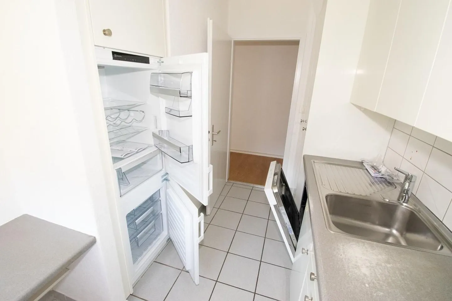 Grosszügige 4.5 Zimmerwohnung im Erdgeschoss - Foto 4 von 10