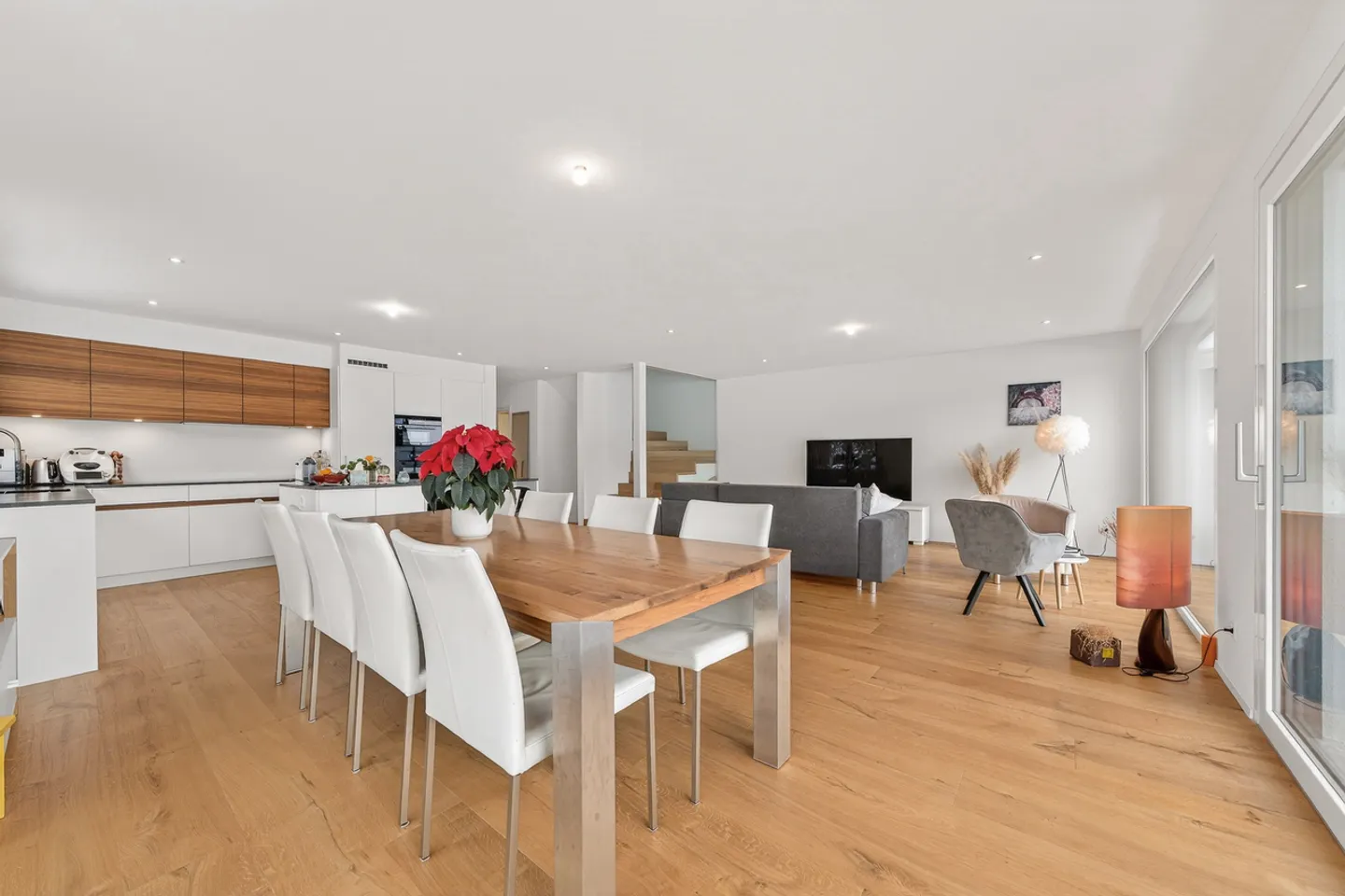 Doppelhaushälfte 5.5 Zimmer - Foto 2 von 14