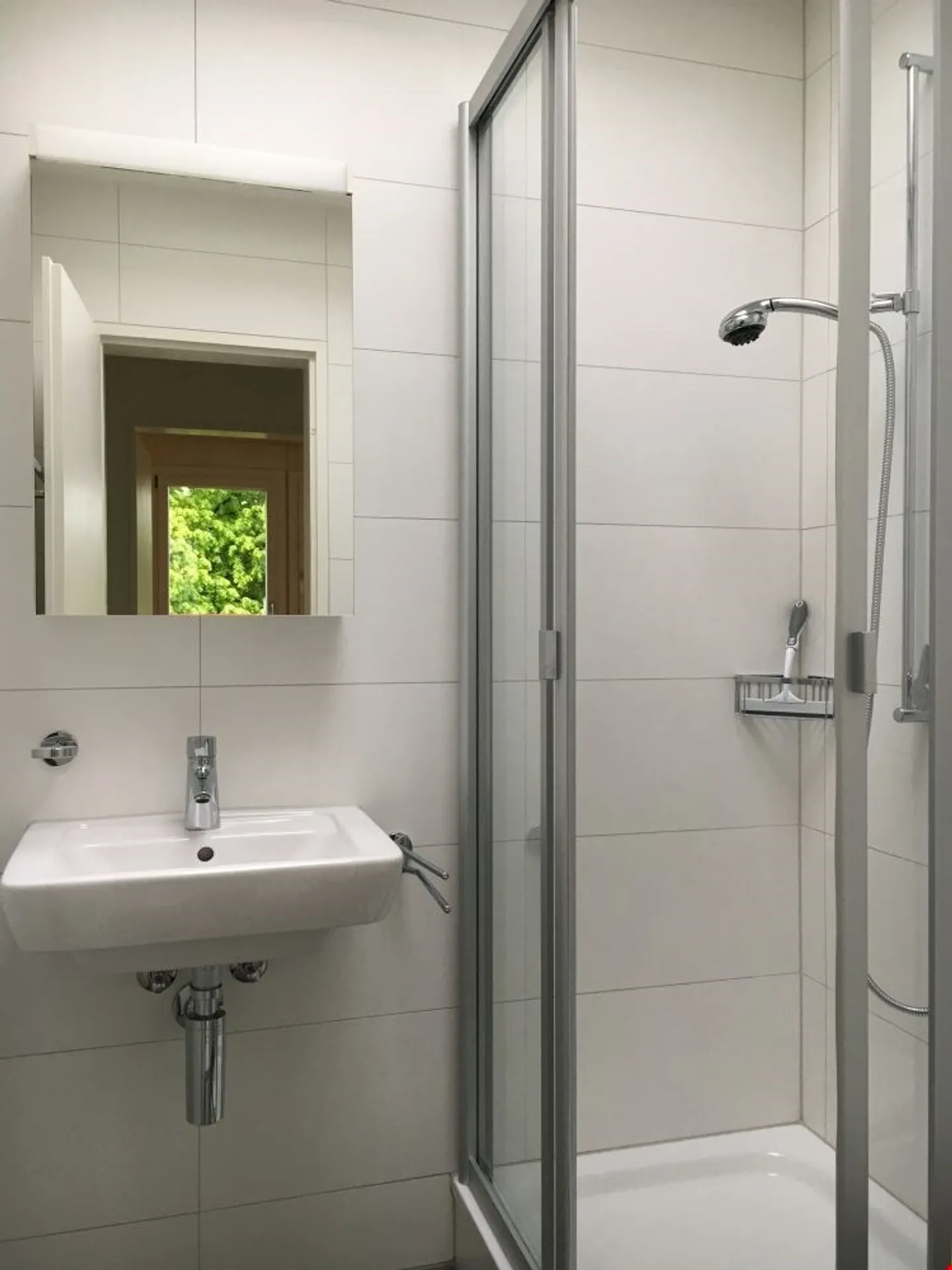 Attico con 2 ampie terrazze sul tetto - Foto 7 di 14