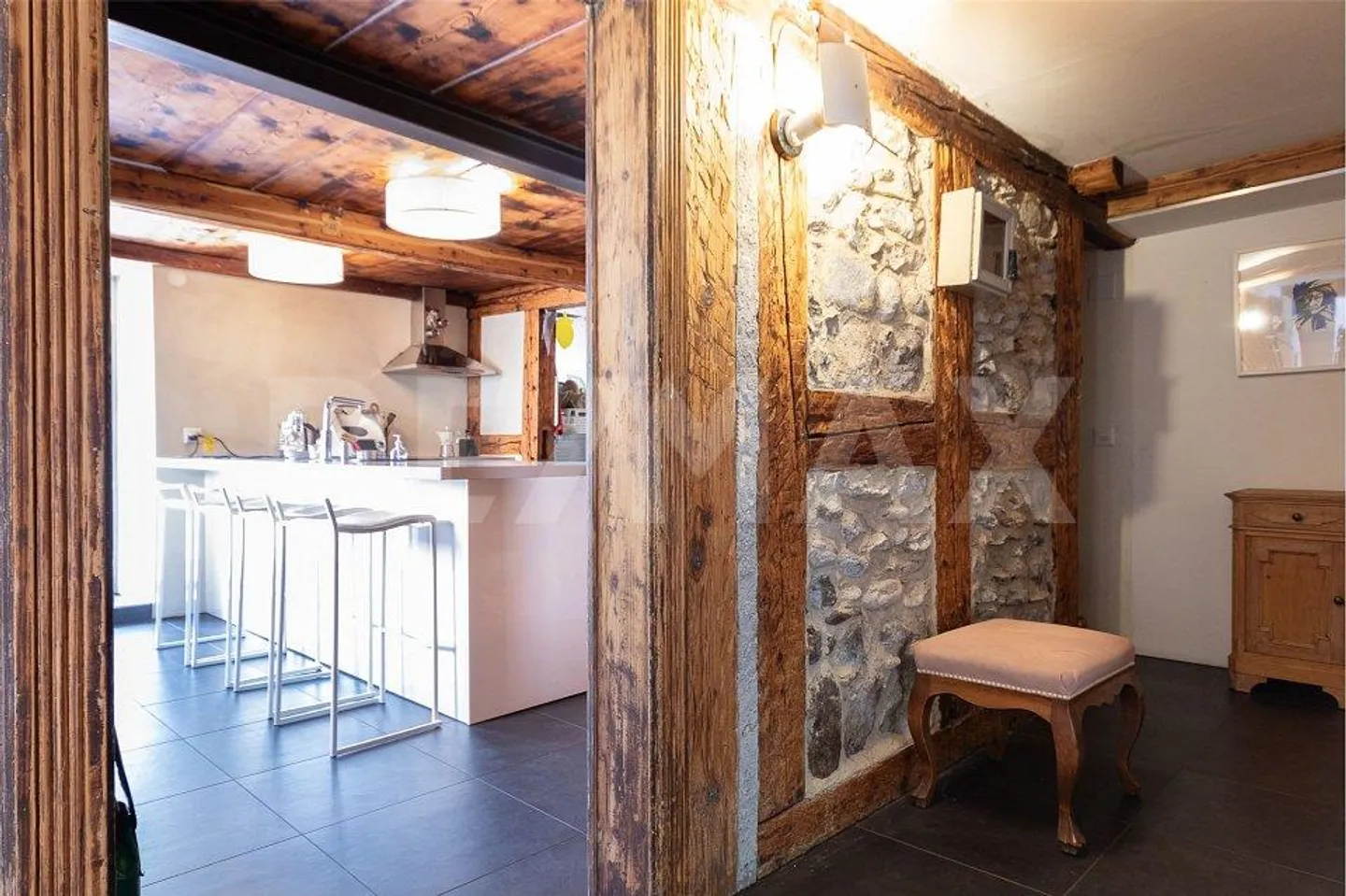 Maison de 7 pièces avec jardin - Photo 4 sur 13