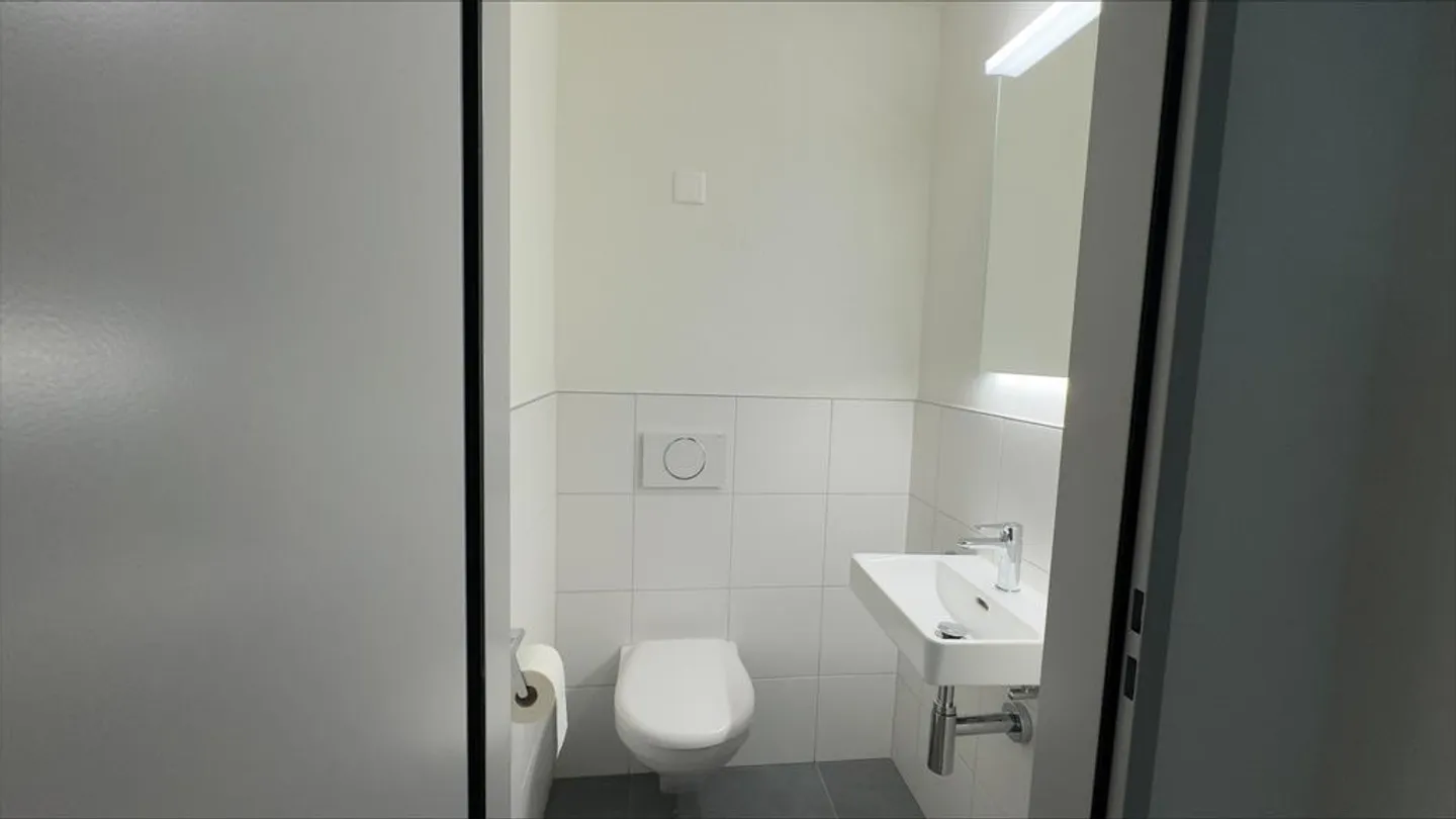 Moderne Gewerbefläche zu Vermieten - Foto 5 von 6