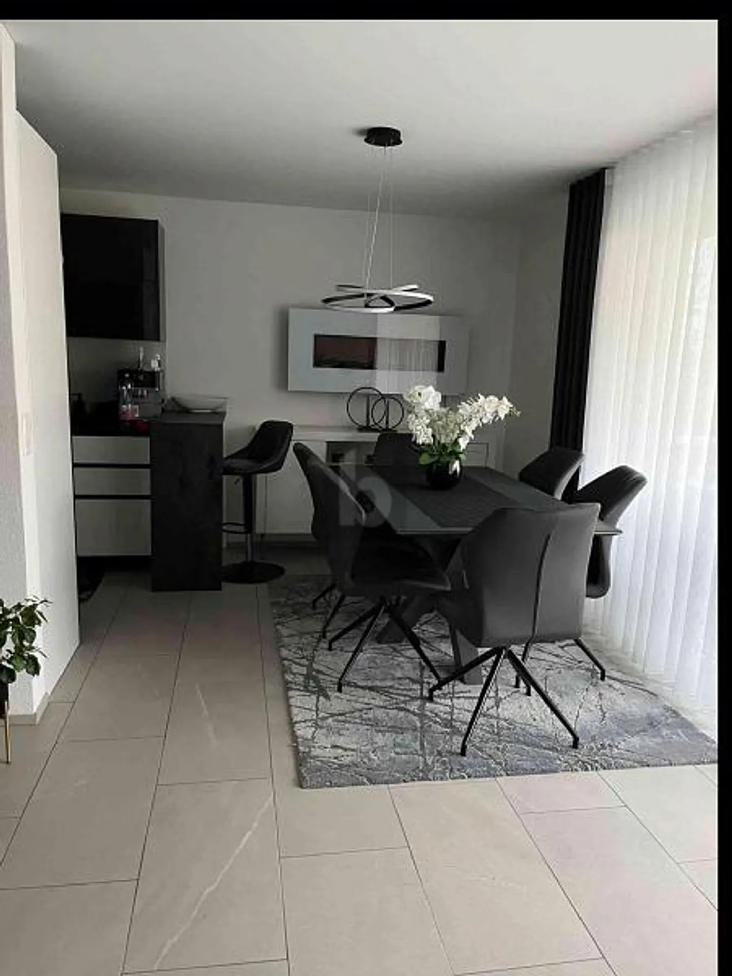 MODERNO CON GRANDE BALCONE FINO ALL'ESTATE 2026 - Foto 4 di 5