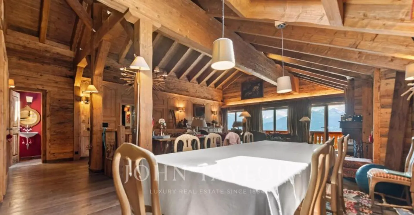 Duplex Eccezionale a Crans-Montana - Foto 3 di 10