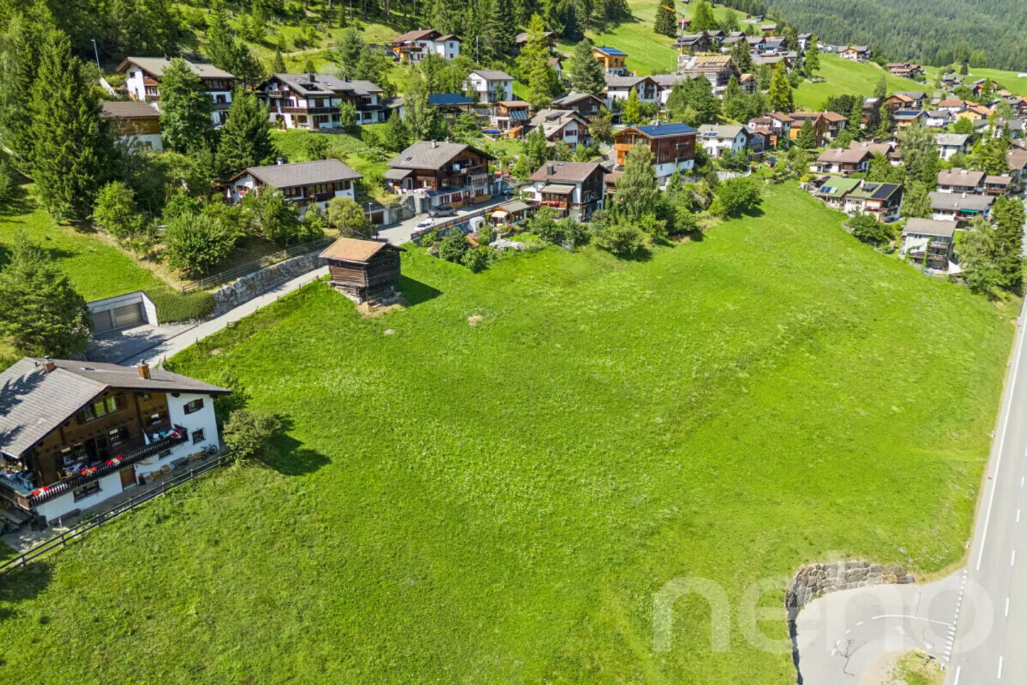 Spacious Plot with Development Potential - Photo 3 of 6
