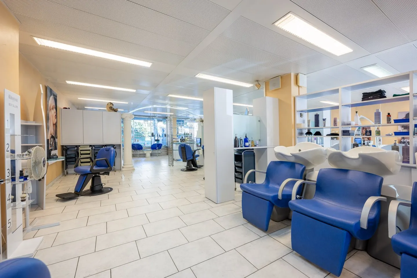 Attractive Retail Space with Versatile Usage Options - Photo 9 of 15