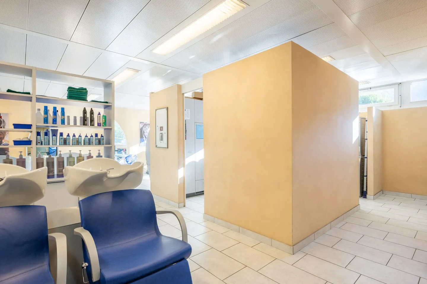 Attractive Retail Space with Versatile Usage Options - Photo 10 of 15
