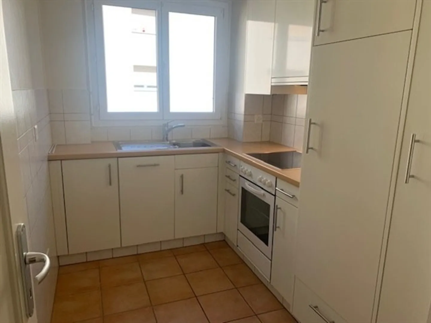 Beautiful 2.5-room apartment in Lausanne - Photo 2 of 6