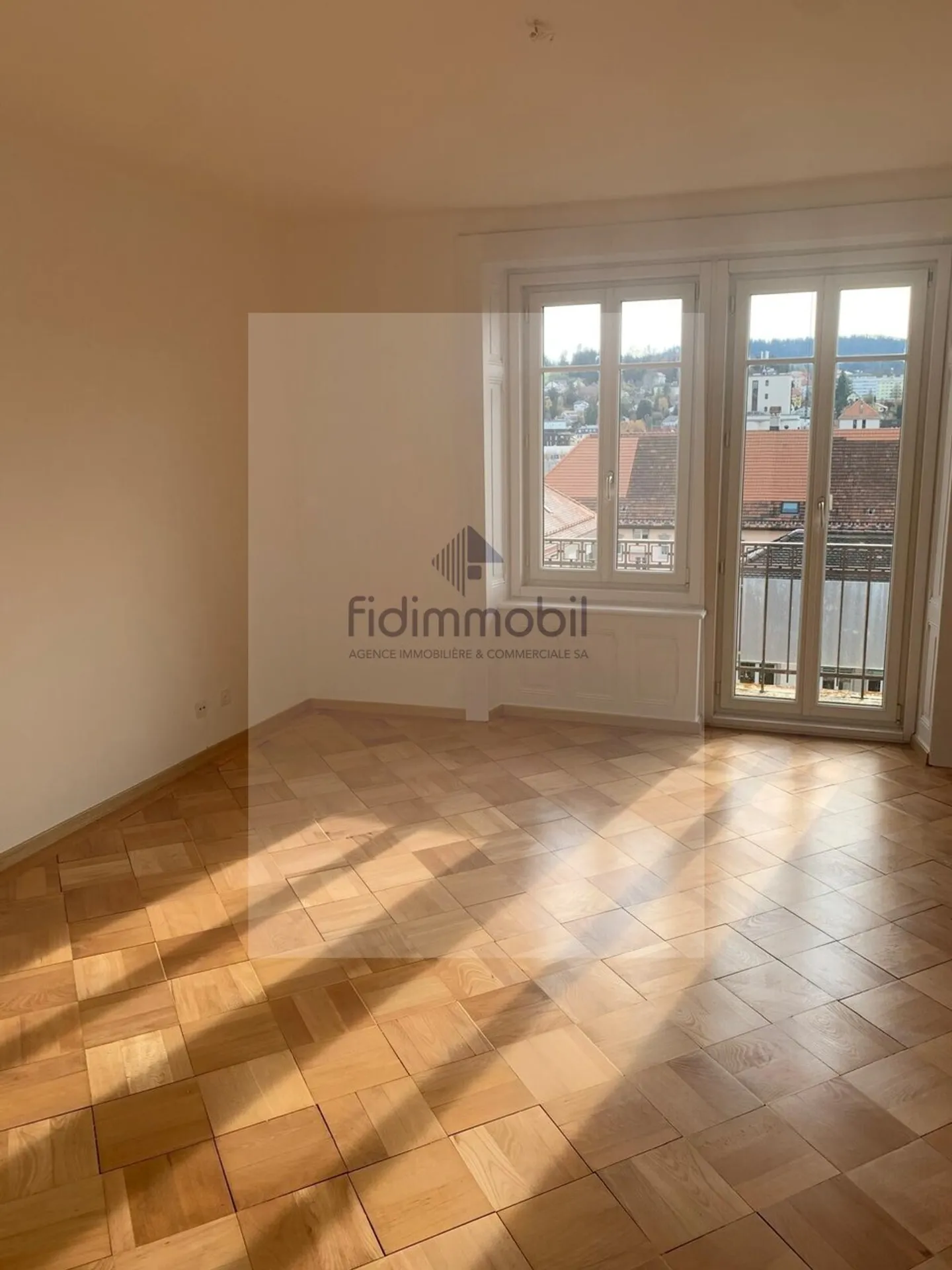 Grand appartement avec balcon - Photo 7 sur 8