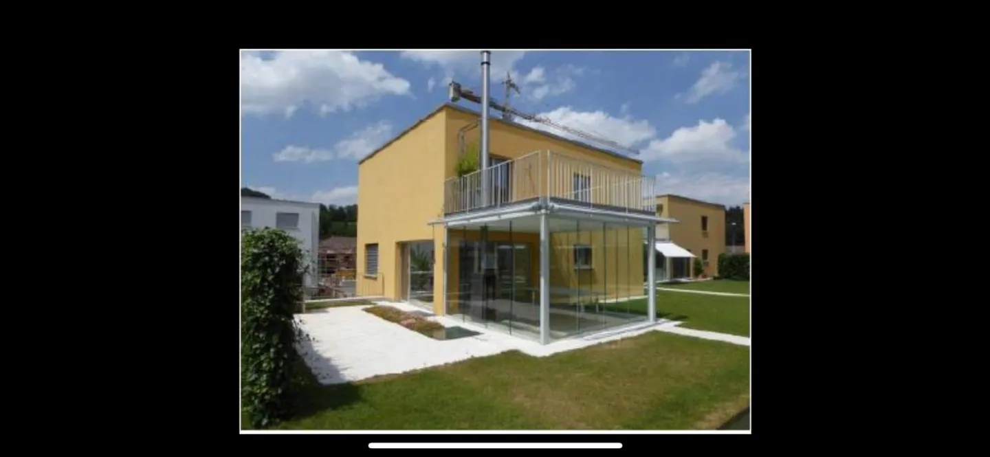 Geräumiges Einfamilienhaus mit Garten - Foto 1 von 10