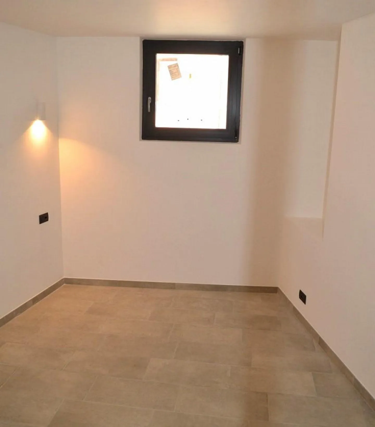 2.5-ROOM DUPLEX APARTMENT IN COURTYARD - Photo 3 of 5