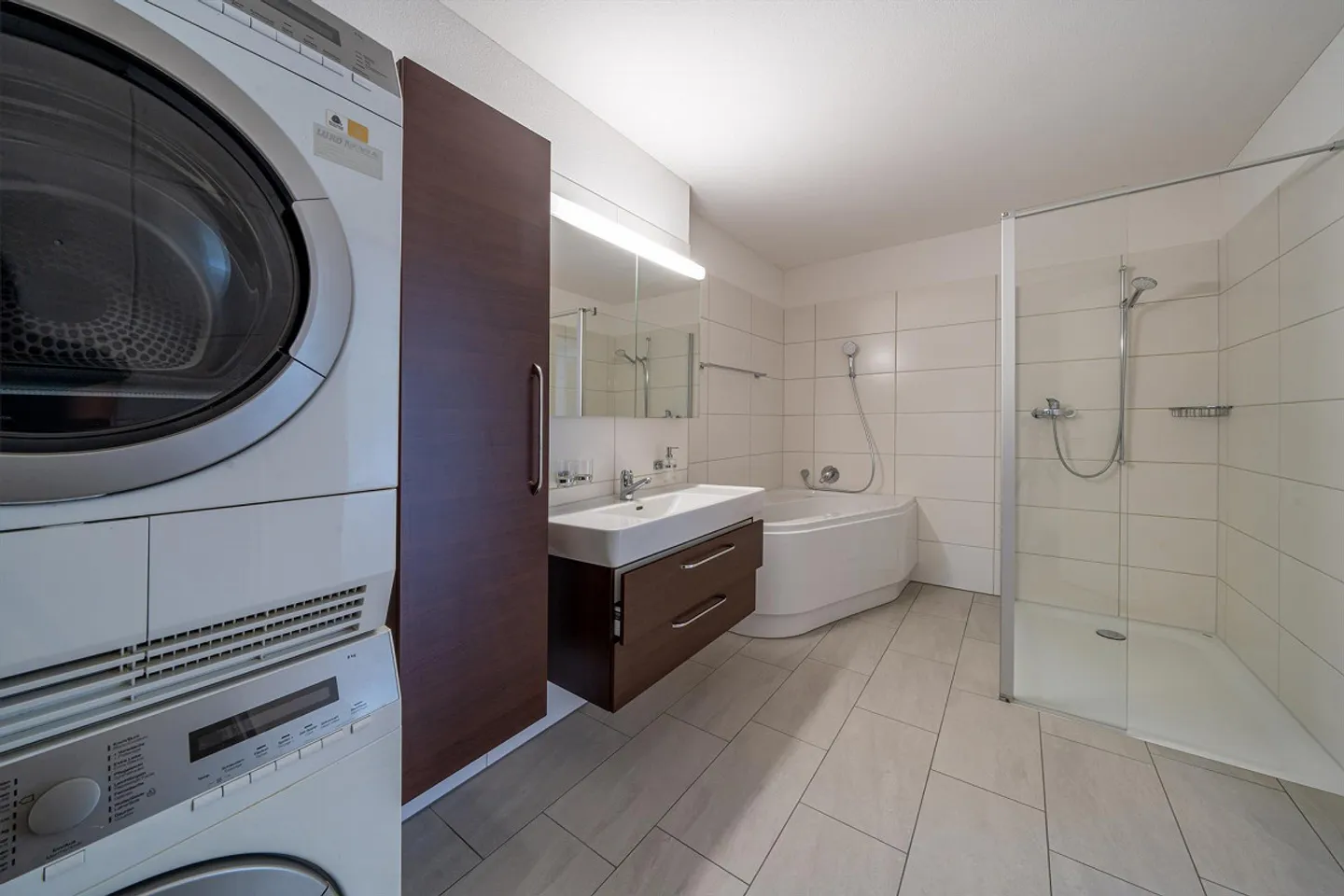 Appartement spacieux de 3½ pièces à Uffikon - Photo 10 sur 11