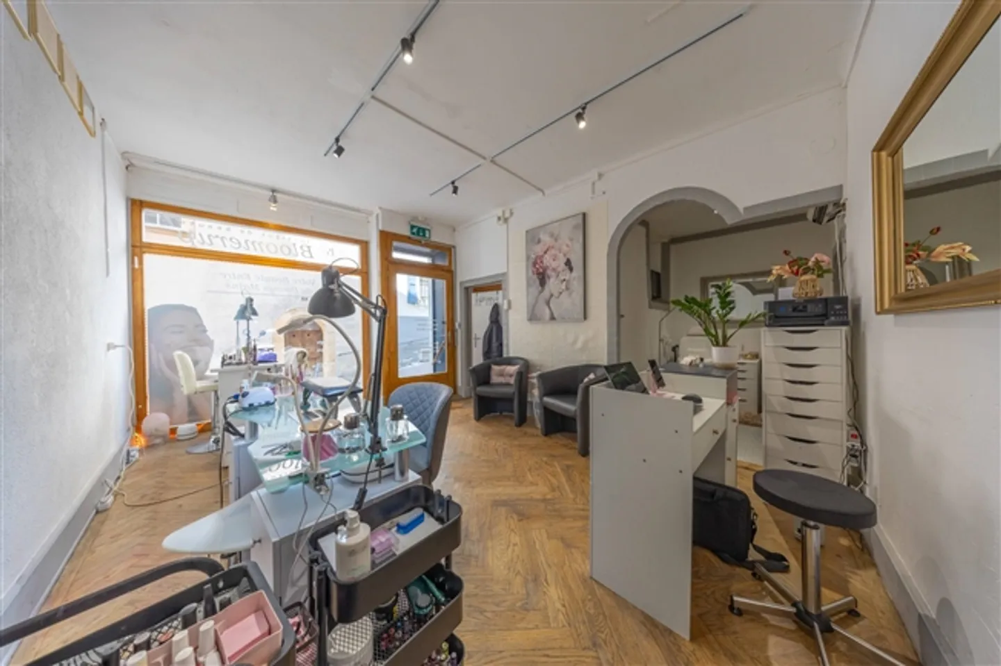 Spazio commerciale straordinario nel cuore del centro storico - Foto 5 di 7