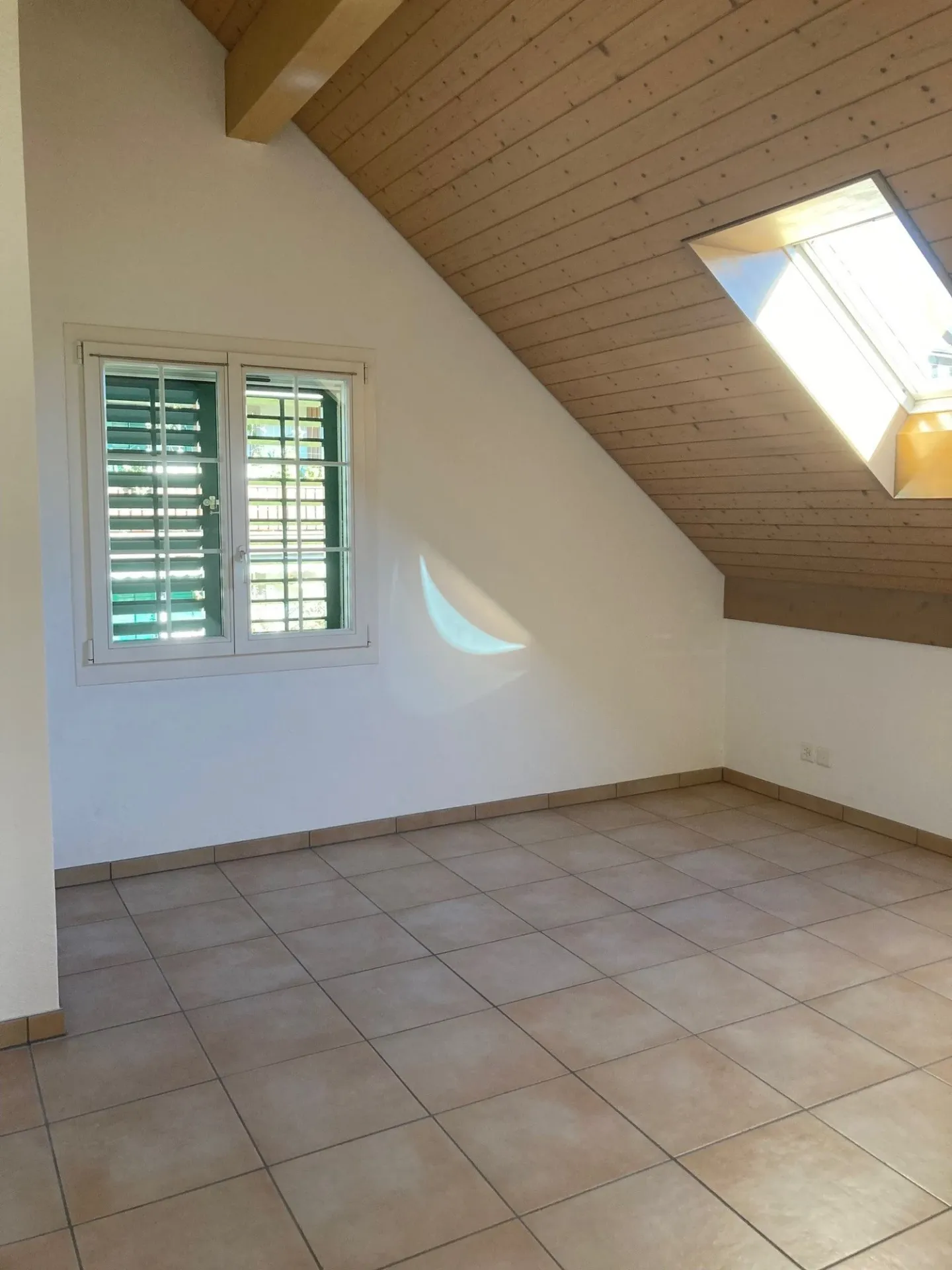 Affascinante casa unifamiliare a Unterlunkhofen – Vita idilliaca con grande potenziale - Foto 5 di 11