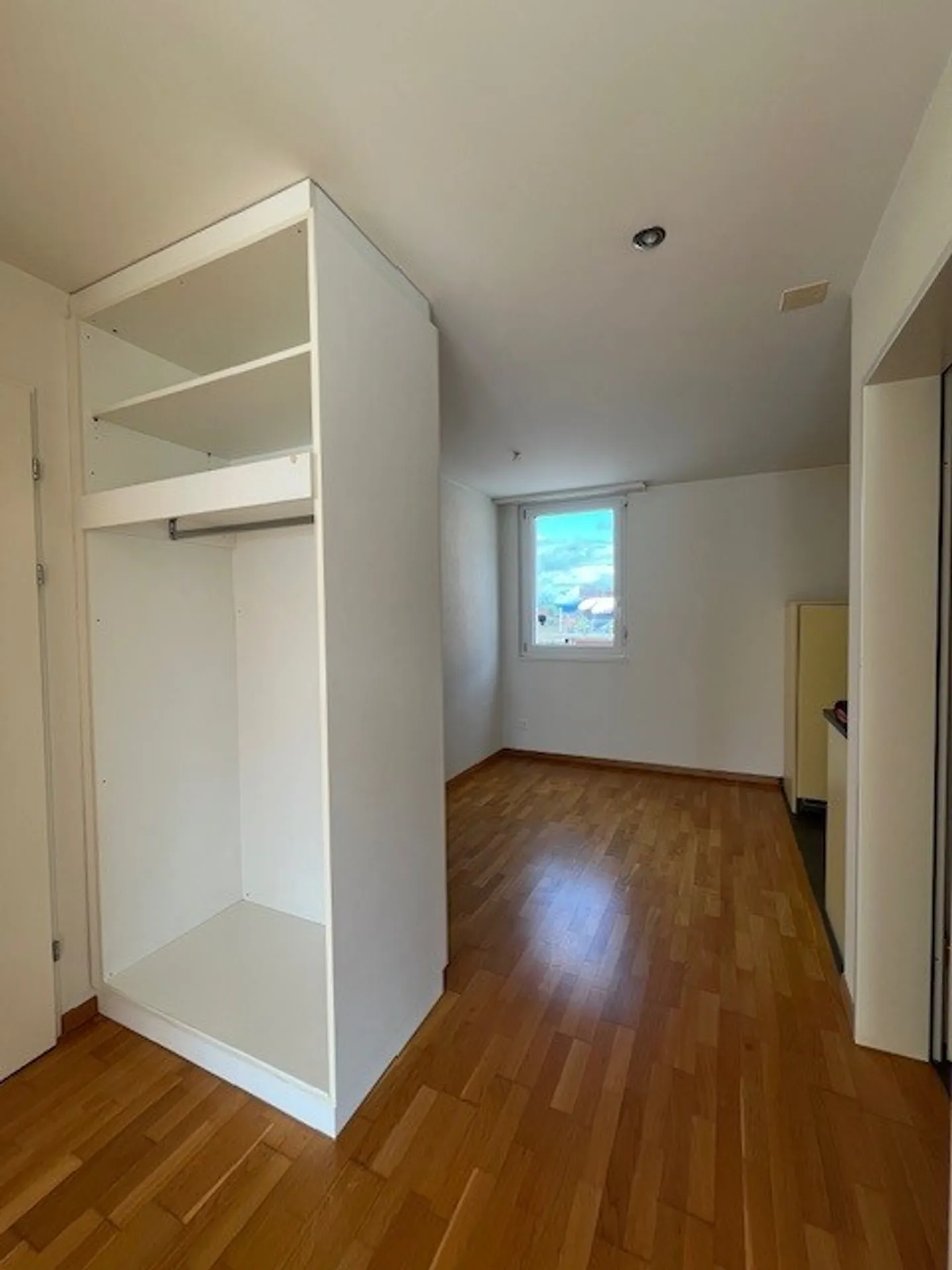 Spezielle 4.5-Zimmer-Galeriewohnung für Ihre Familie/WG? (Nähe IKEA) - Foto 8 von 13