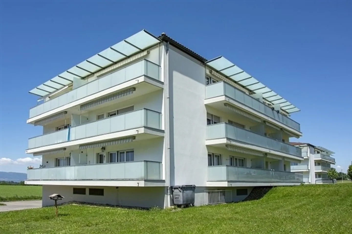 One-room apartment on the 1st floor - Photo 1 of 1