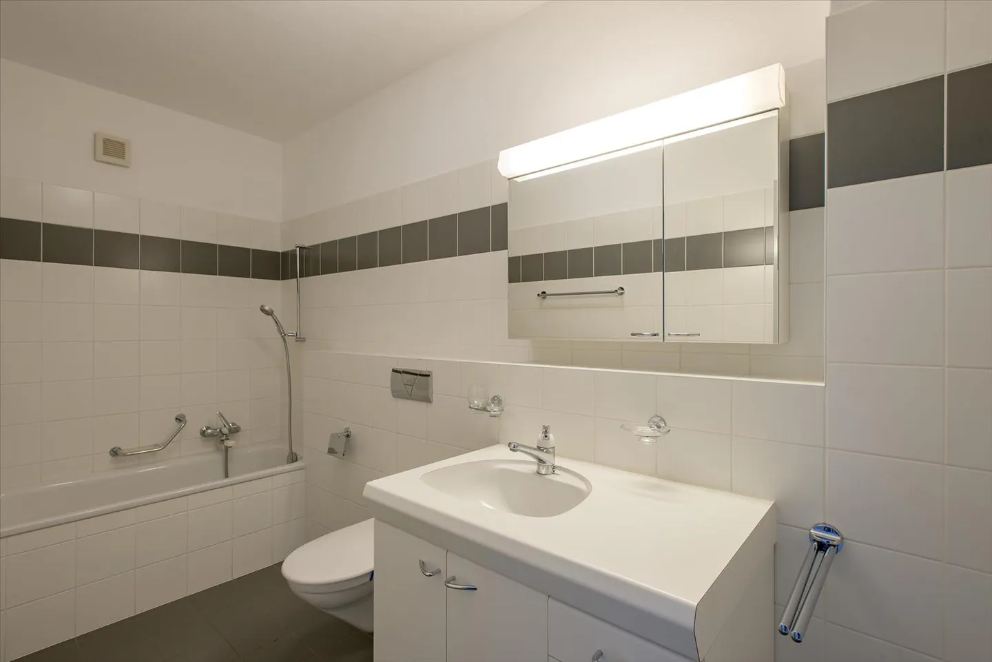 Appartamento 3 locali affascinante - Foto 5 di 7