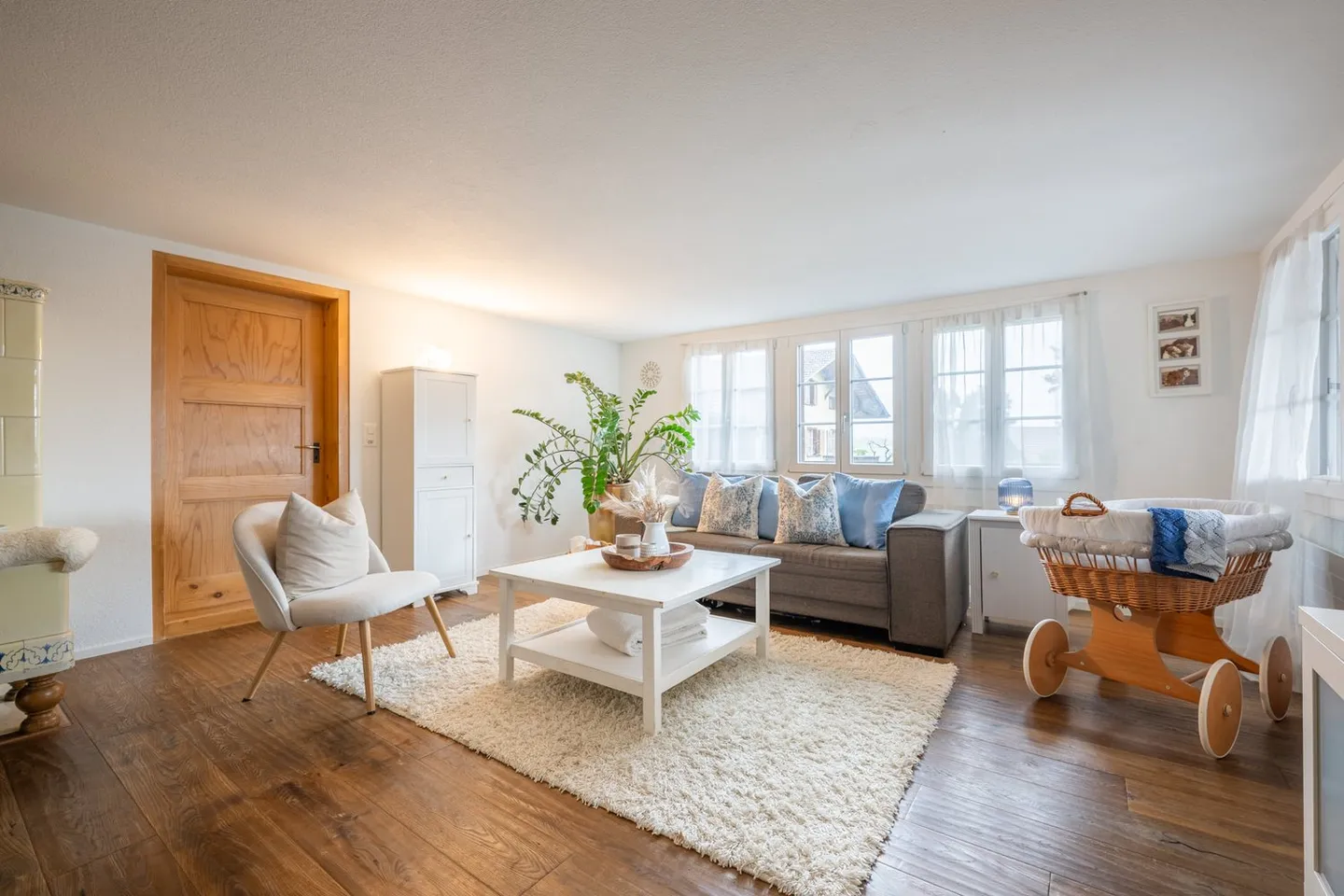 Propriété d'investissement charmante avec un flair historique - petite maison multifamiliale à Reutigen - Photo 10 sur 34