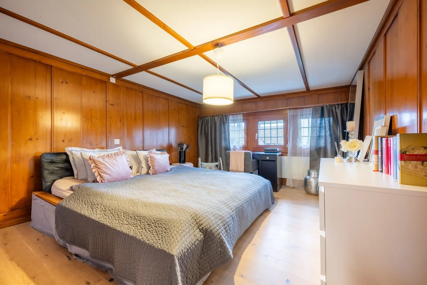 Propriété d'investissement charmante avec un flair historique - petite maison multifamiliale à Reutigen - Photo 14 sur 34