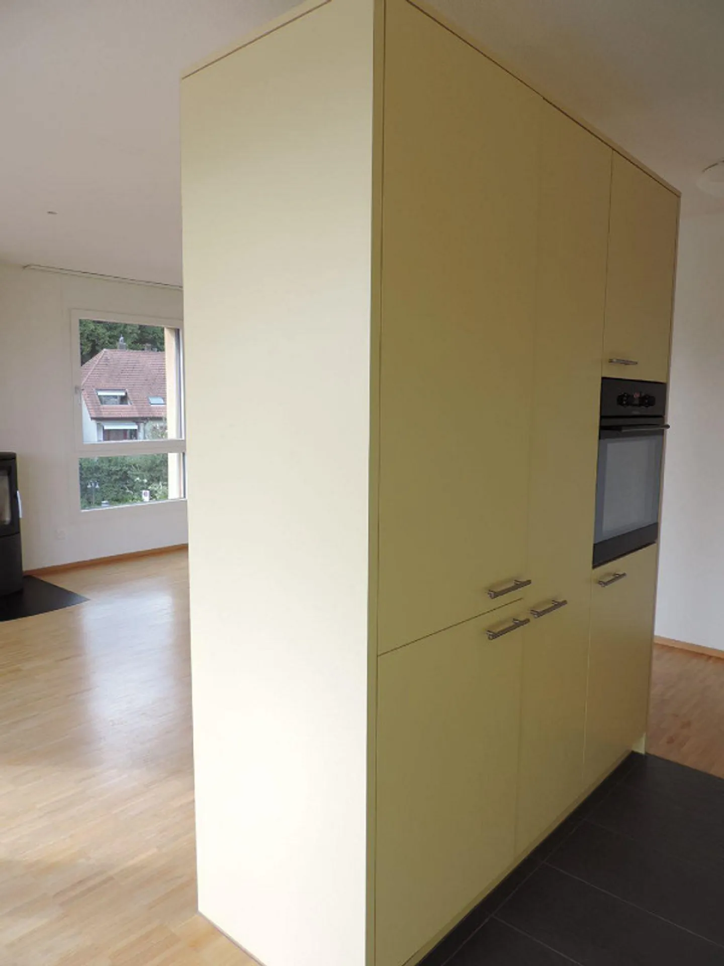 Appartement en attique de 3,5 pièces bien situé - Photo 9 sur 11