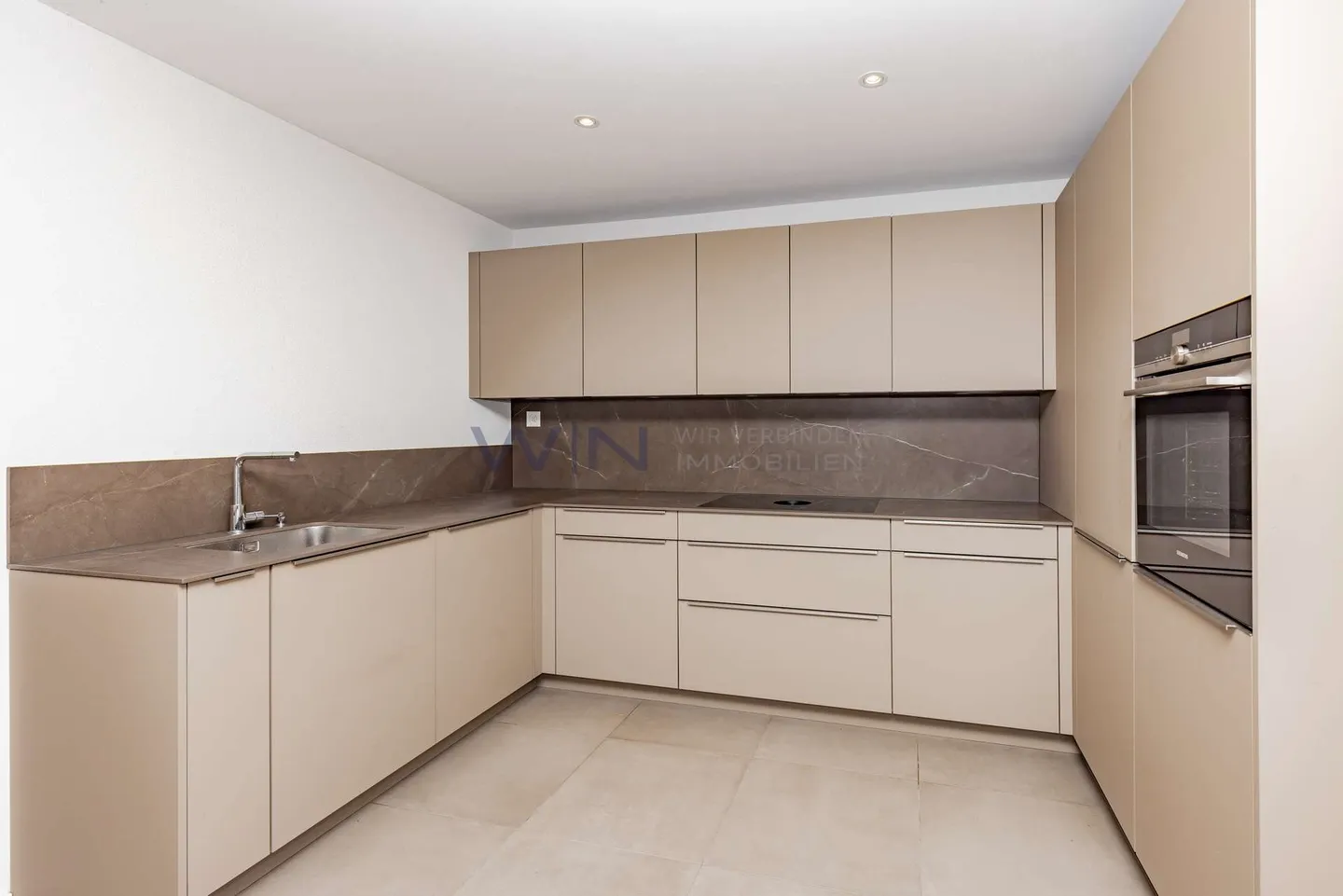 Appartement à louer - Photo 3 sur 10
