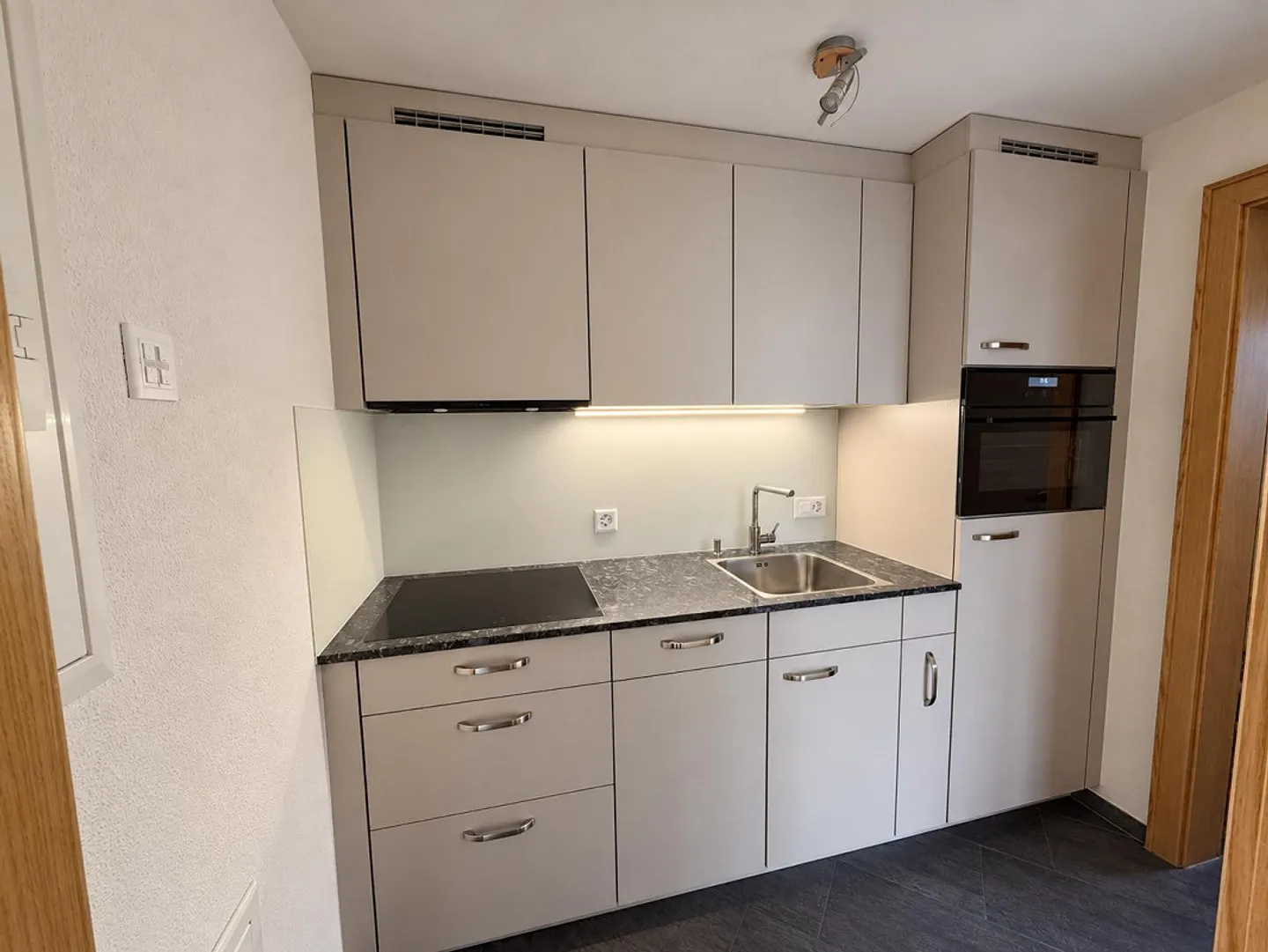Gemütliche Wohnung mit Seesicht - Foto 2 von 13