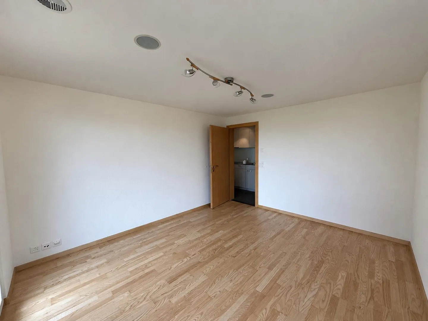 Gemütliche Wohnung mit Seesicht - Foto 4 von 13
