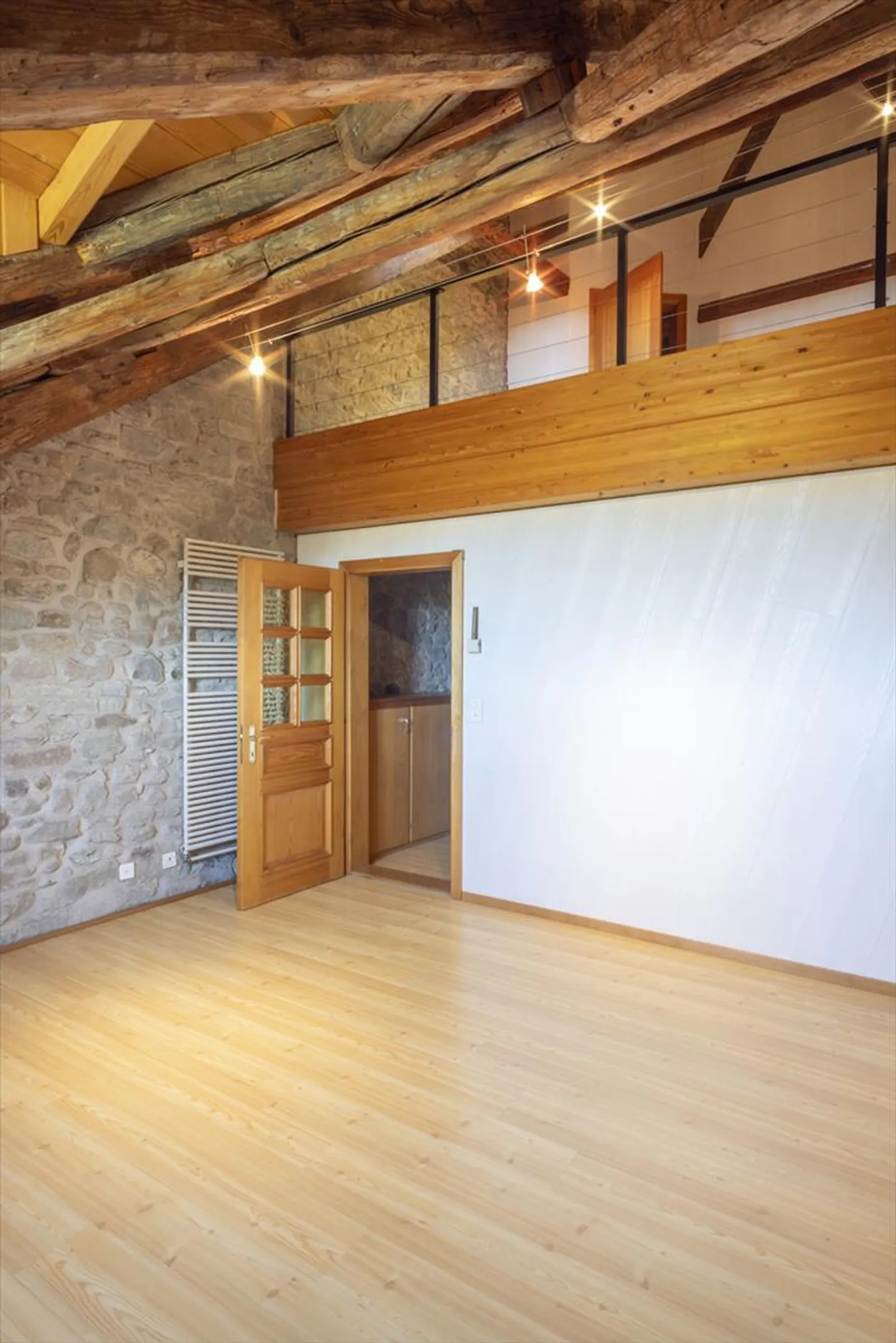 Charming Townhouse with Alpine Views - Photo 9 of 13