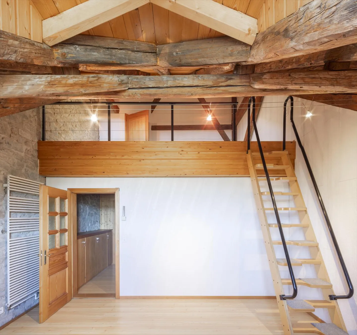 Charming Townhouse with Alpine Views - Photo 11 of 13