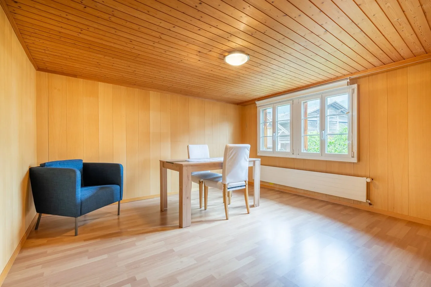 Propriété d'investissement charmante avec un flair historique - petite maison multifamiliale à Reutigen - Photo 25 sur 34