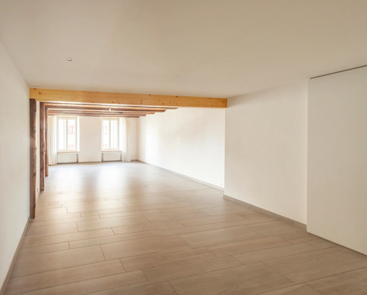 Charming Townhouse with Alpine Views - Photo 4 of 13